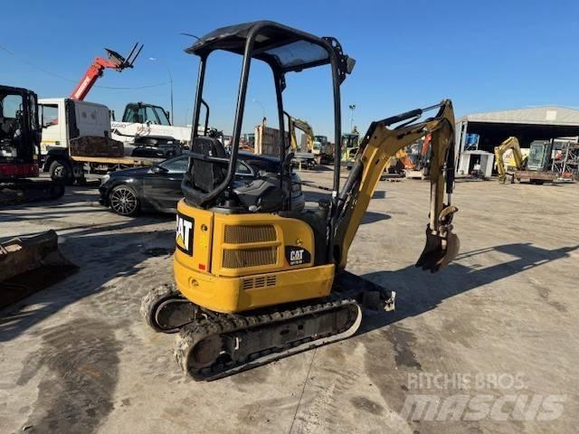 CAT 301.7 D Mini bageri < 7t