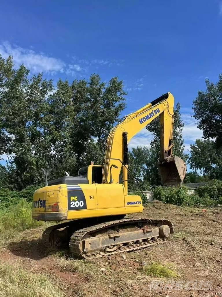 Komatsu PC 200 Bageri guseničari