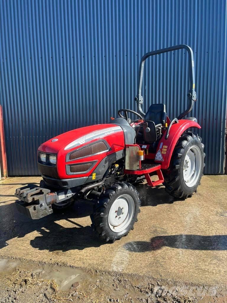 McCormick X10.30M Manji traktori