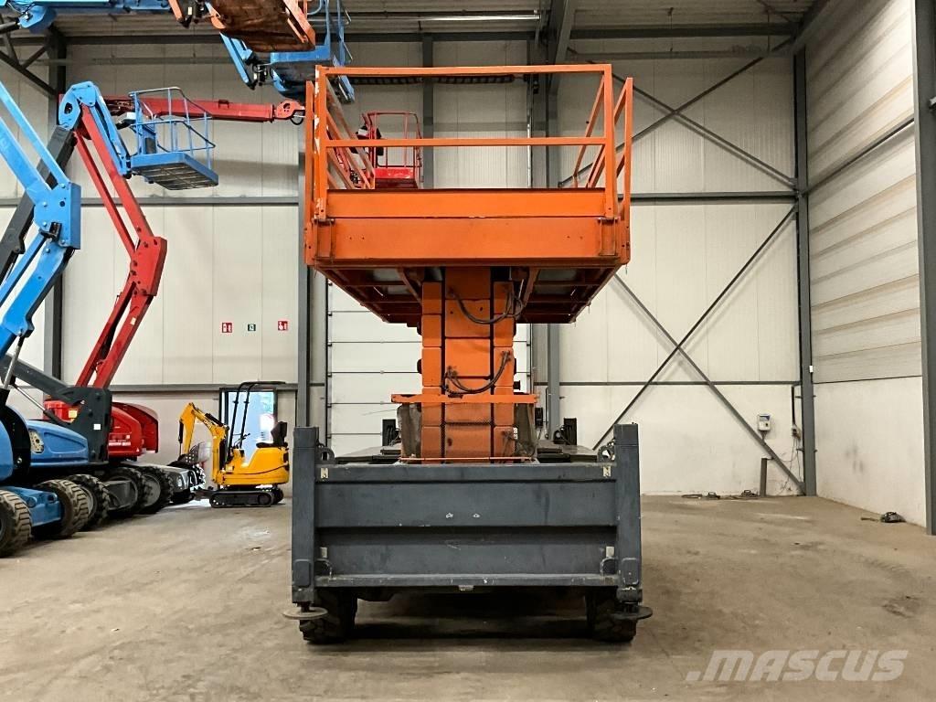 JLG 245-25 Makazaste platforme