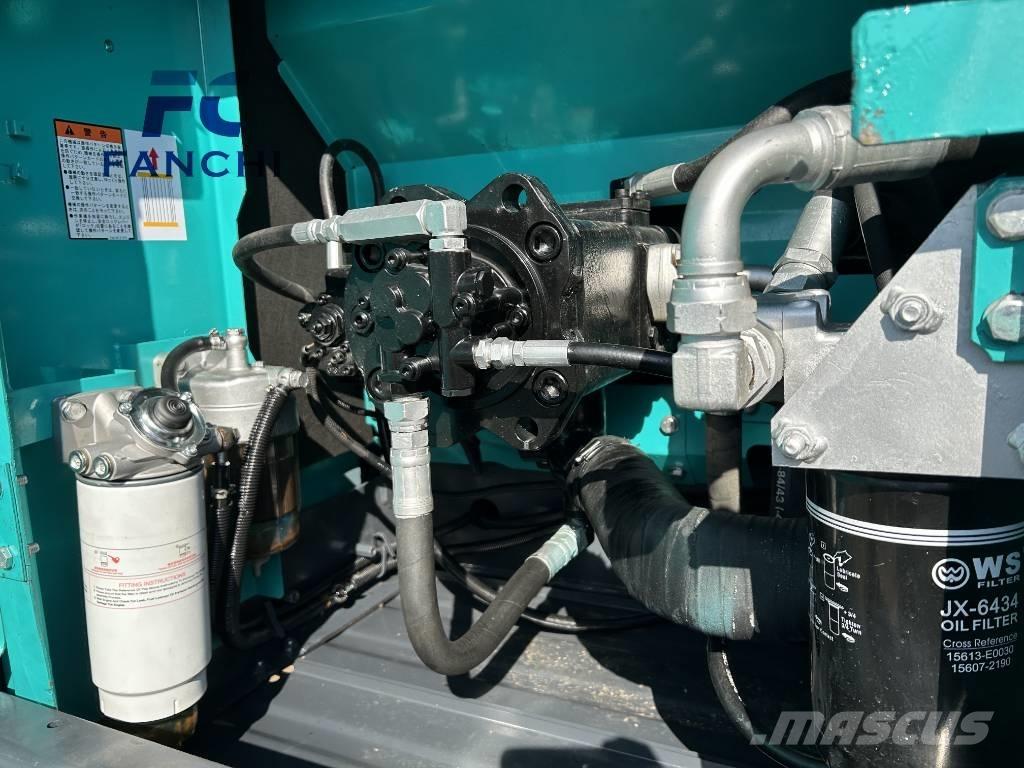 Kobelco SK 200 Bageri guseničari