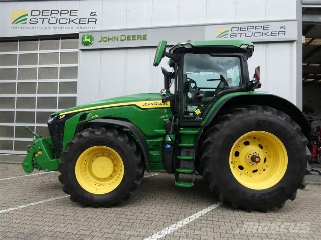 John Deere 8R 340 Traktori