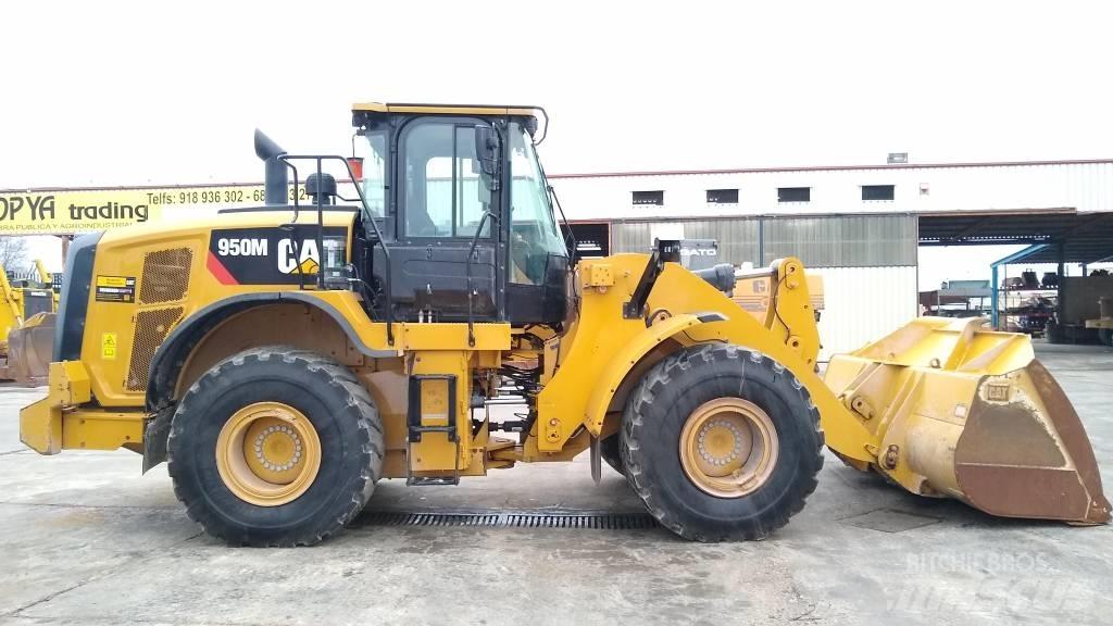 CAT 950M Utovarivači na točkove