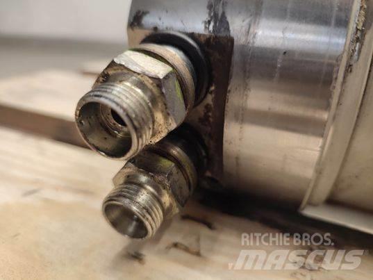 Merlo 40.25  actuator Boom i dipper strele