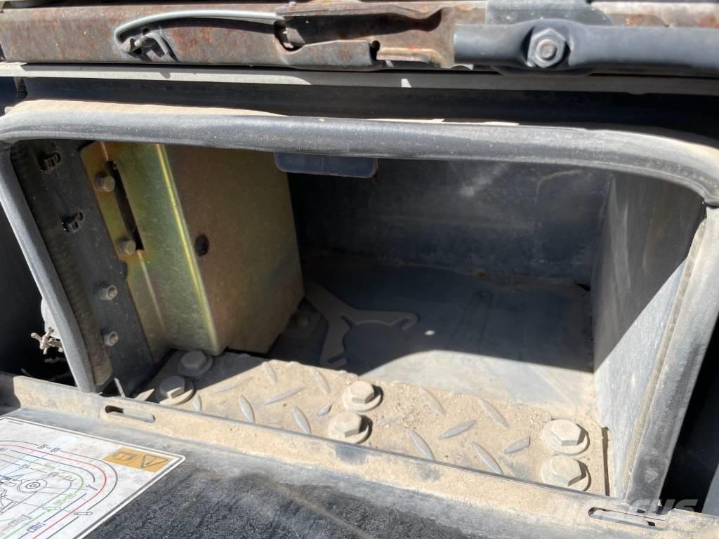 Hamm HD 10 VV Valjci sa duplim bubnjem