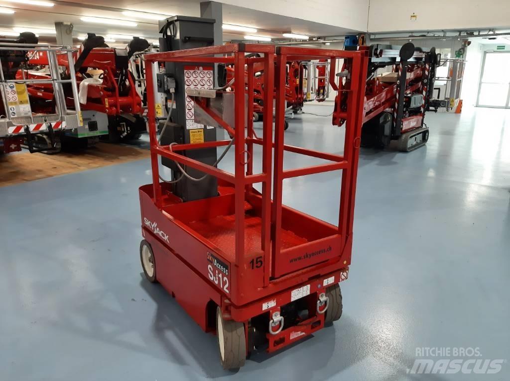 SkyJack SJ 12 Jarbolne penjajuće platforme