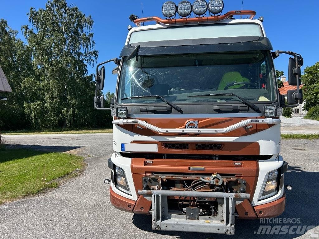 Volvo FMX 510 Rol kiper kamioni sa kukom za podizanje tereta