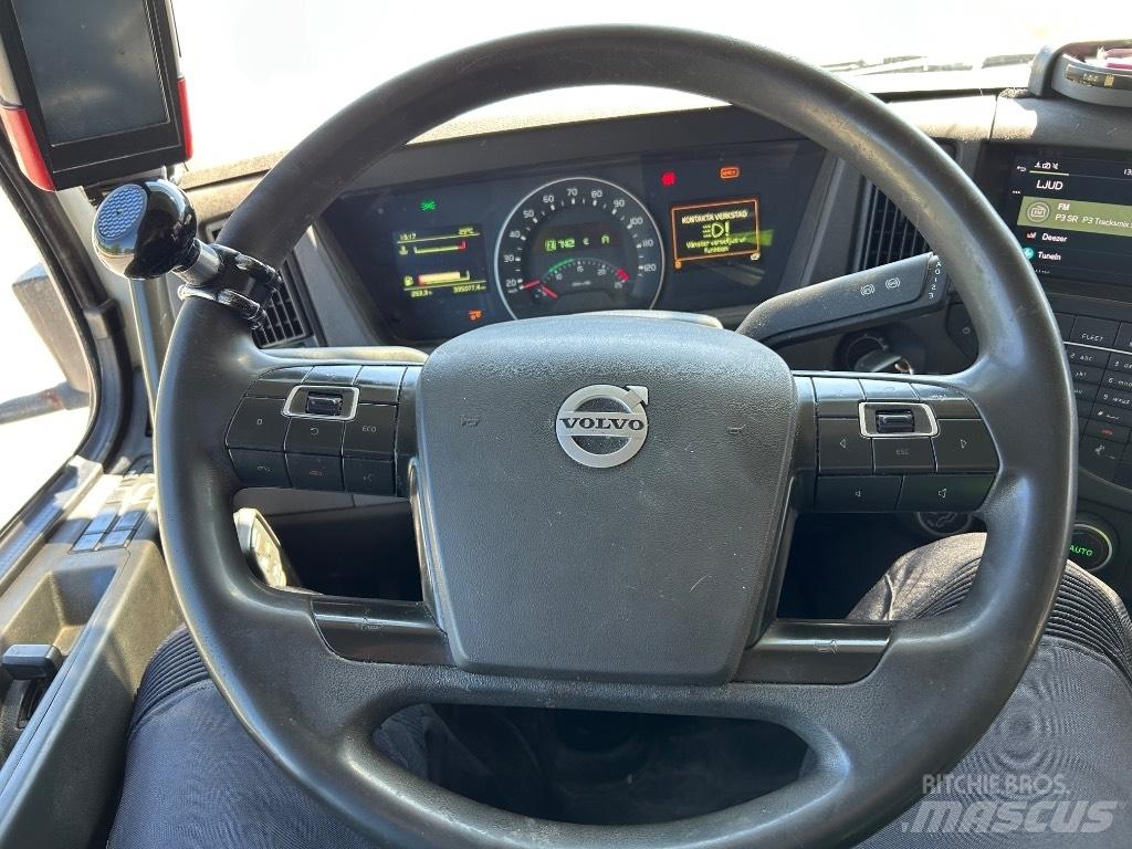 Volvo FMX 510 Rol kiper kamioni sa kukom za podizanje tereta