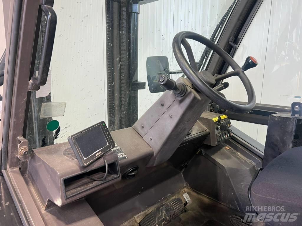 Manitou M30-4 Vanterenski viljuškar