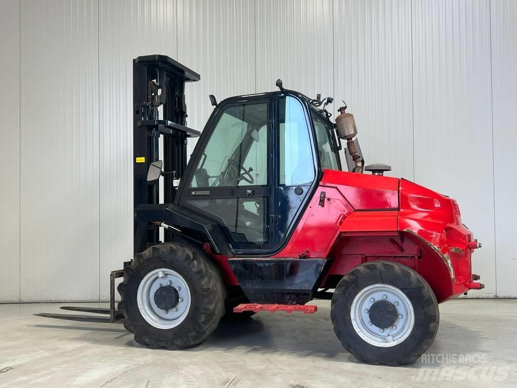 Manitou M30-4 Vanterenski viljuškar