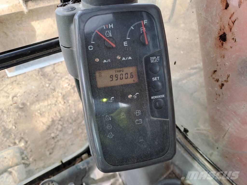 Hitachi ZX135US Bageri guseničari