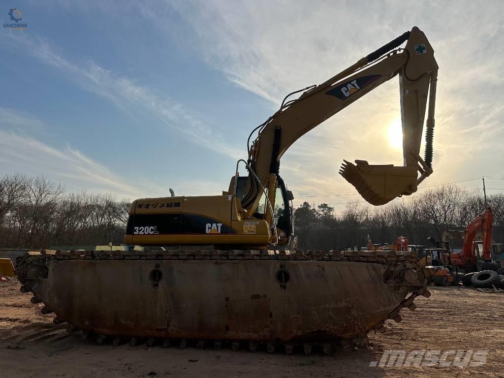 CAT 320CL Polovni amfibijski bageri