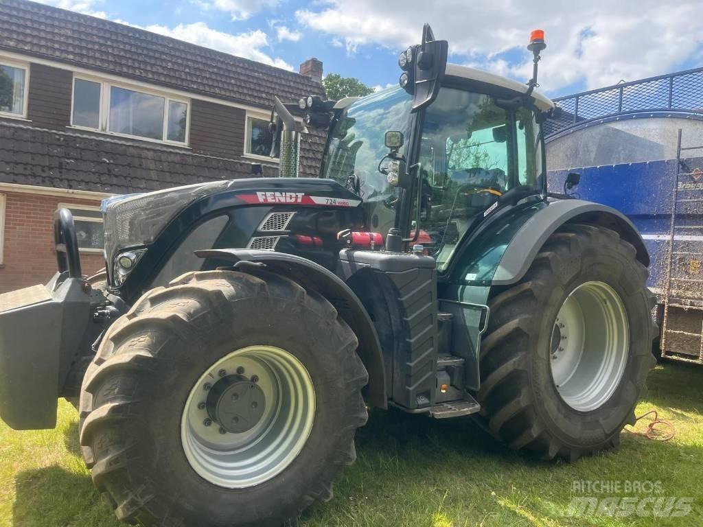 Fendt 724 Profi Plus Traktori