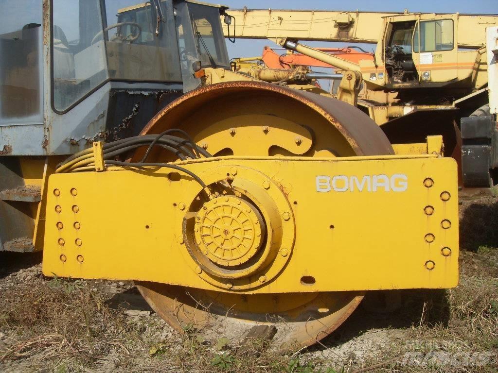 Bomag 217D Valjci sa jednim bubnjem