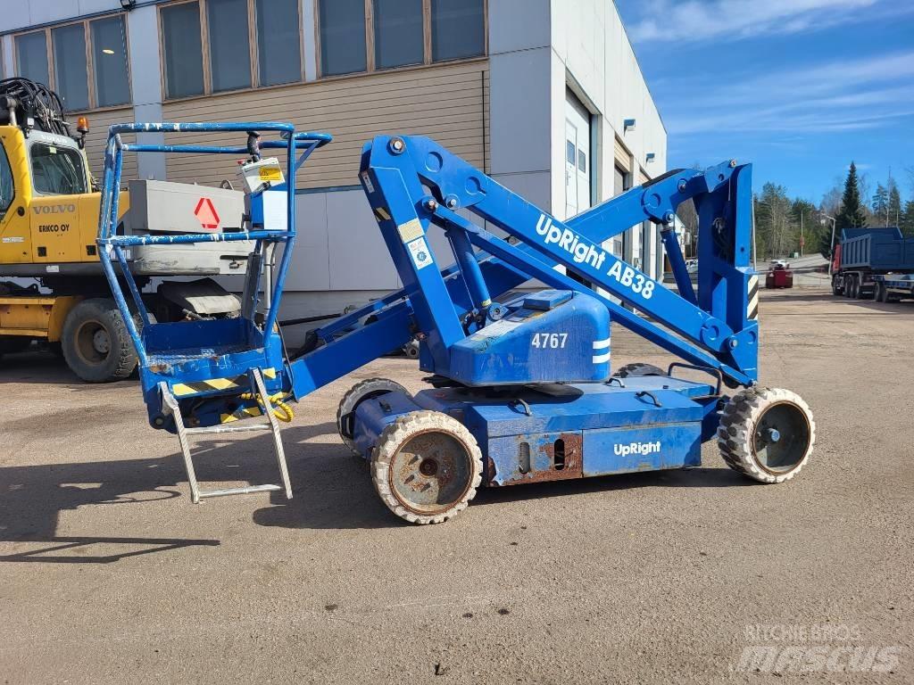 UpRight AB38N Zglobne podizne platforme