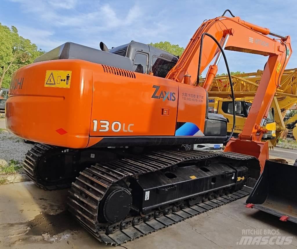 Hitachi ZX 130 LC Bageri guseničari
