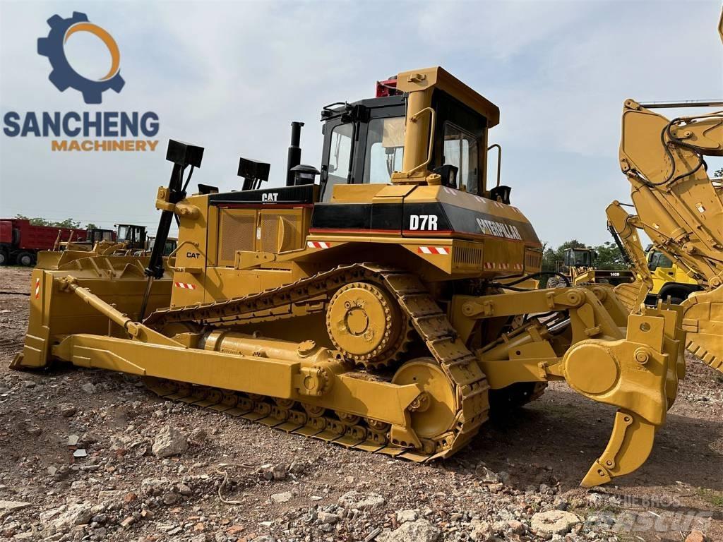 CAT D 7 R Buldožeri guseničari
