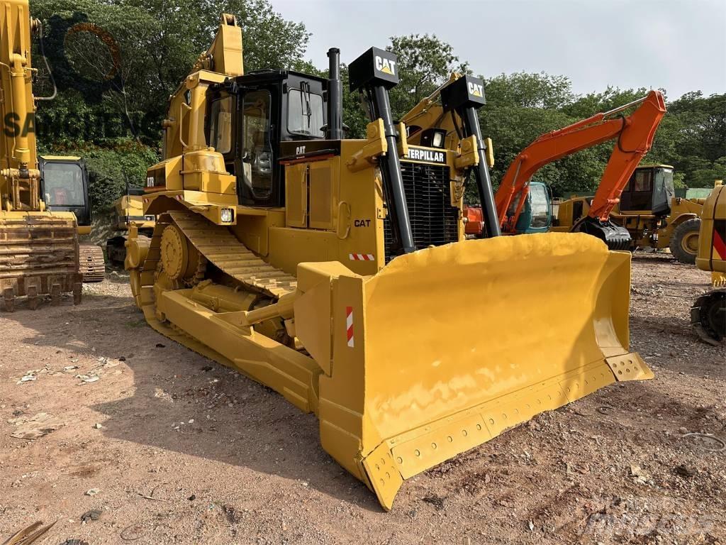 CAT D 7 R Buldožeri guseničari