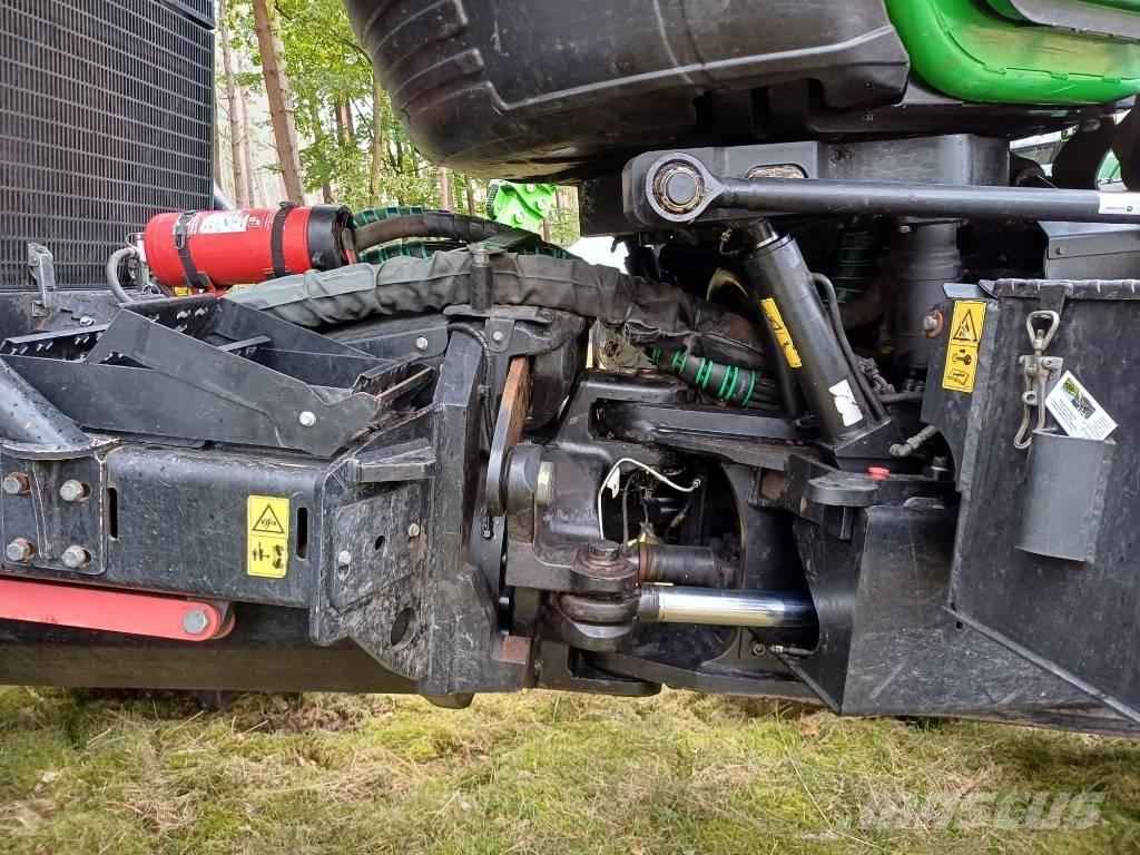 Johan Deere 1270G Harversteri