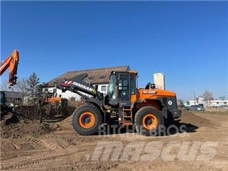 Doosan DL 220 Utovarivači na točkove