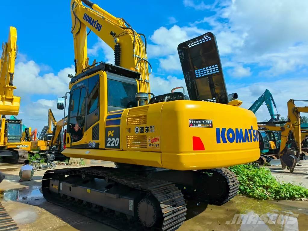 Komatsu PC 220-8 Bageri guseničari