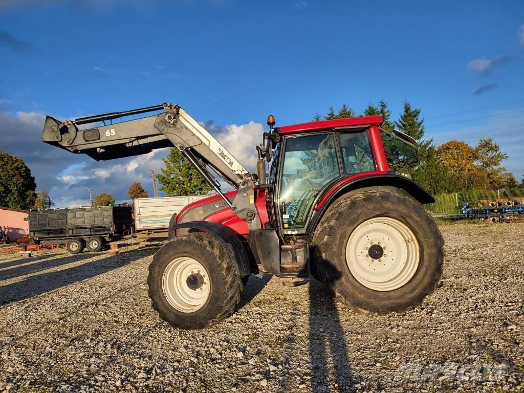 Valtra N 141 LS Traktori