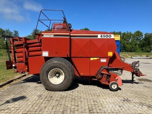 Hesston 4900 Prese/balirke za četvrtaste bale