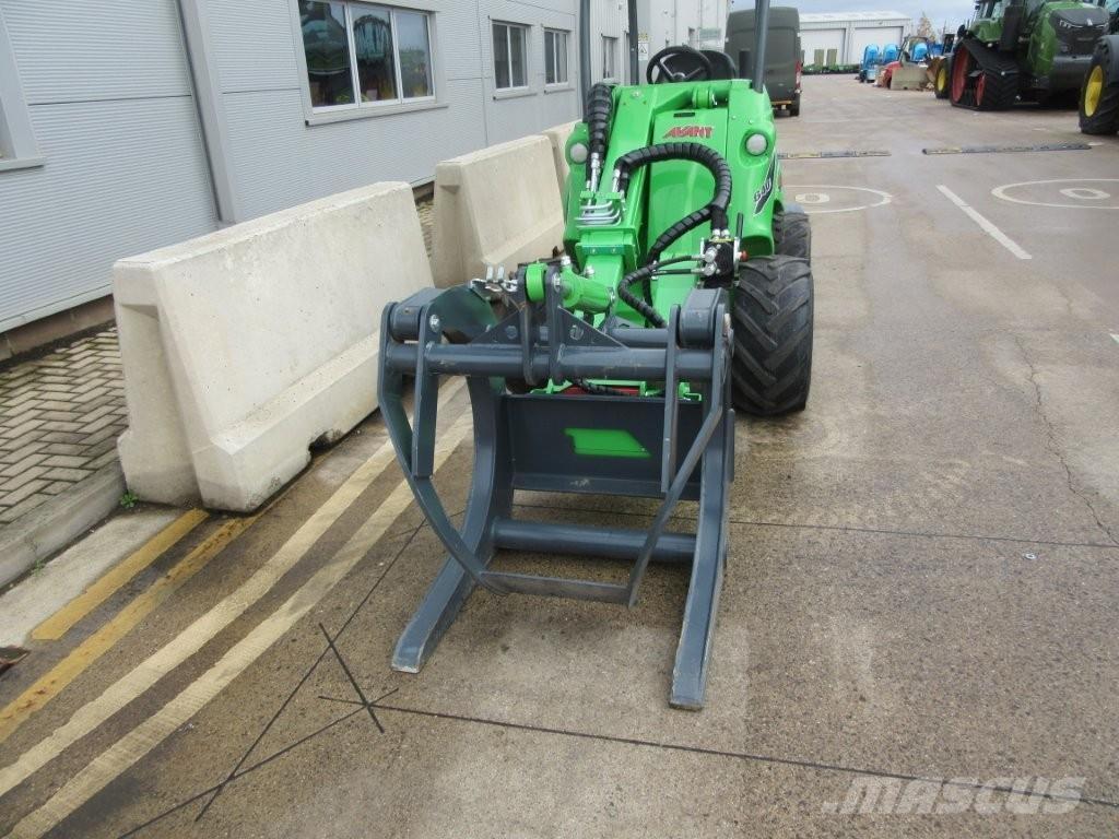 Avant A415691 Teleskopski viljuškari