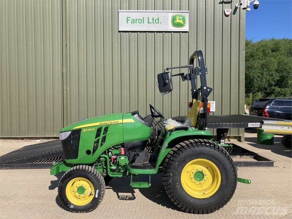 John Deere 3039R Manji traktori