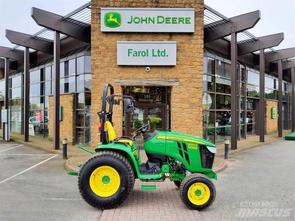 John Deere 3046R Manji traktori