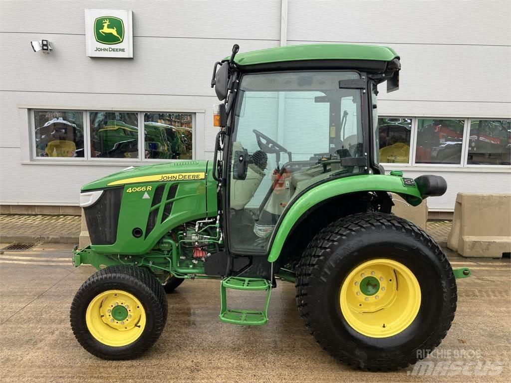 John Deere 4066R Manji traktori