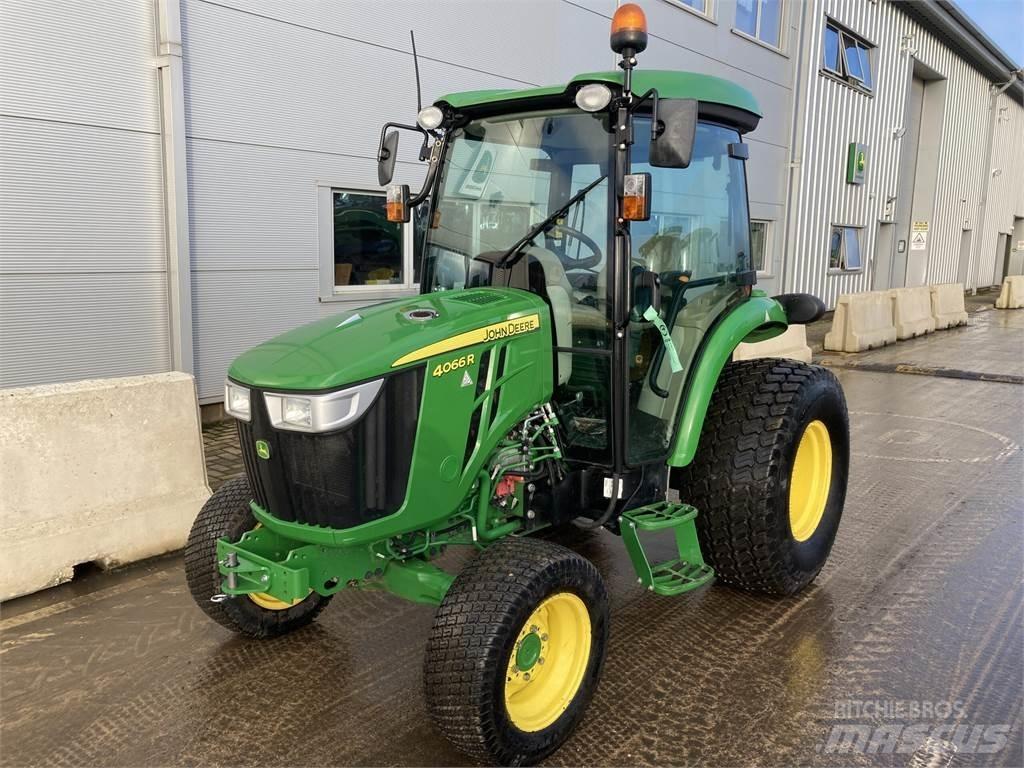 John Deere 4066R Manji traktori