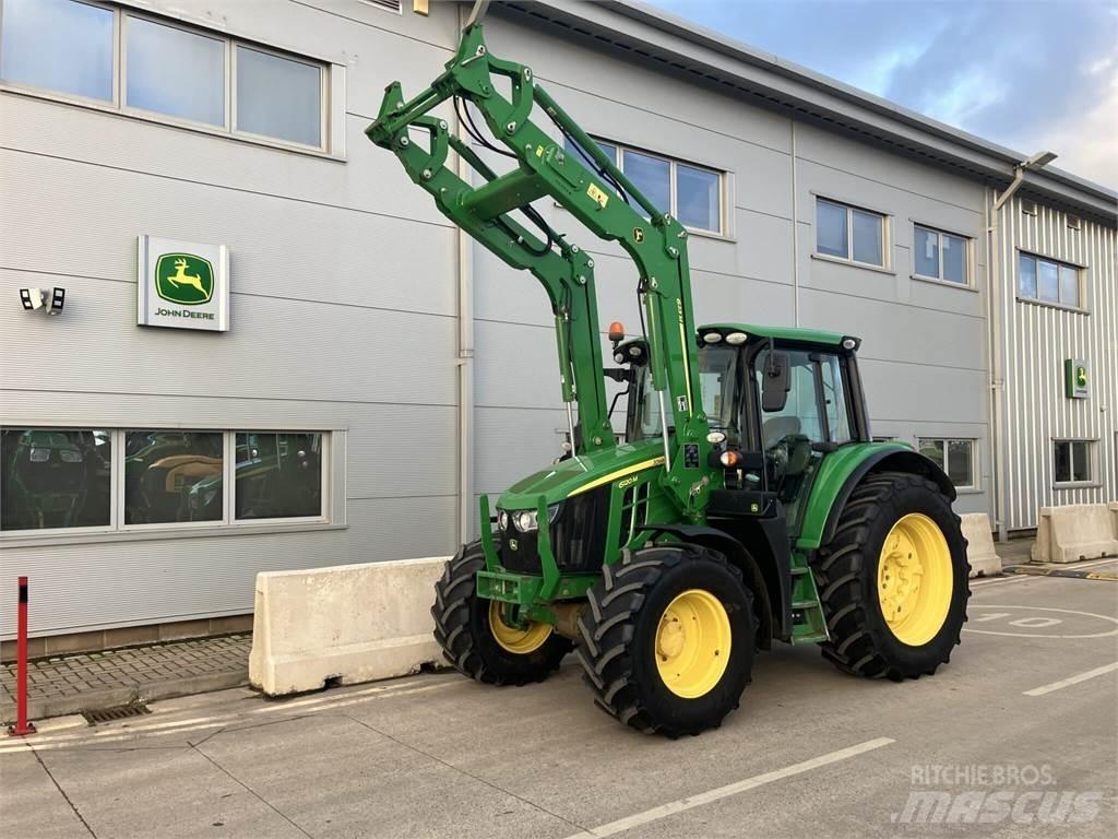 John Deere 6120M Traktori