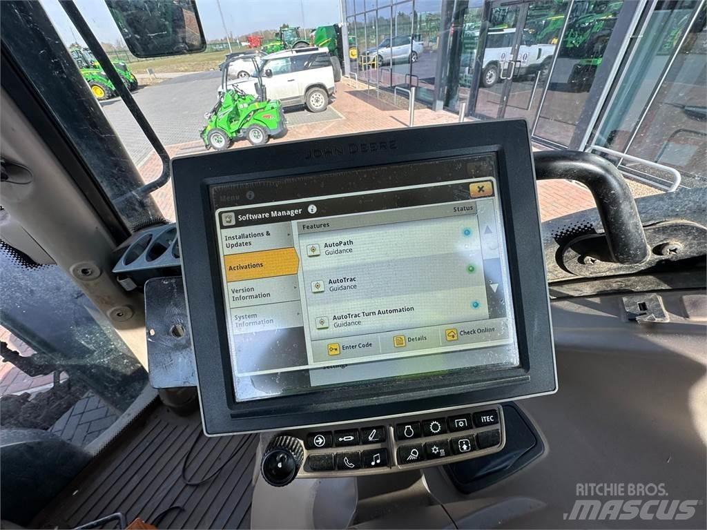 John Deere 6155R Traktori