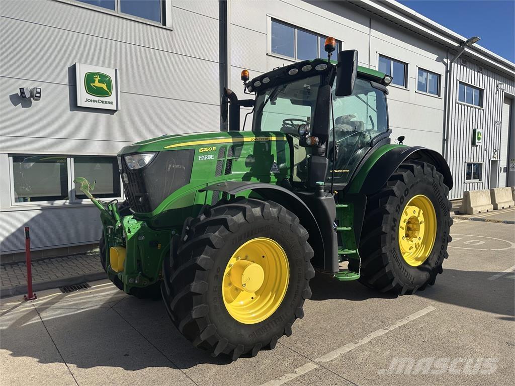 John Deere 6250R Traktori