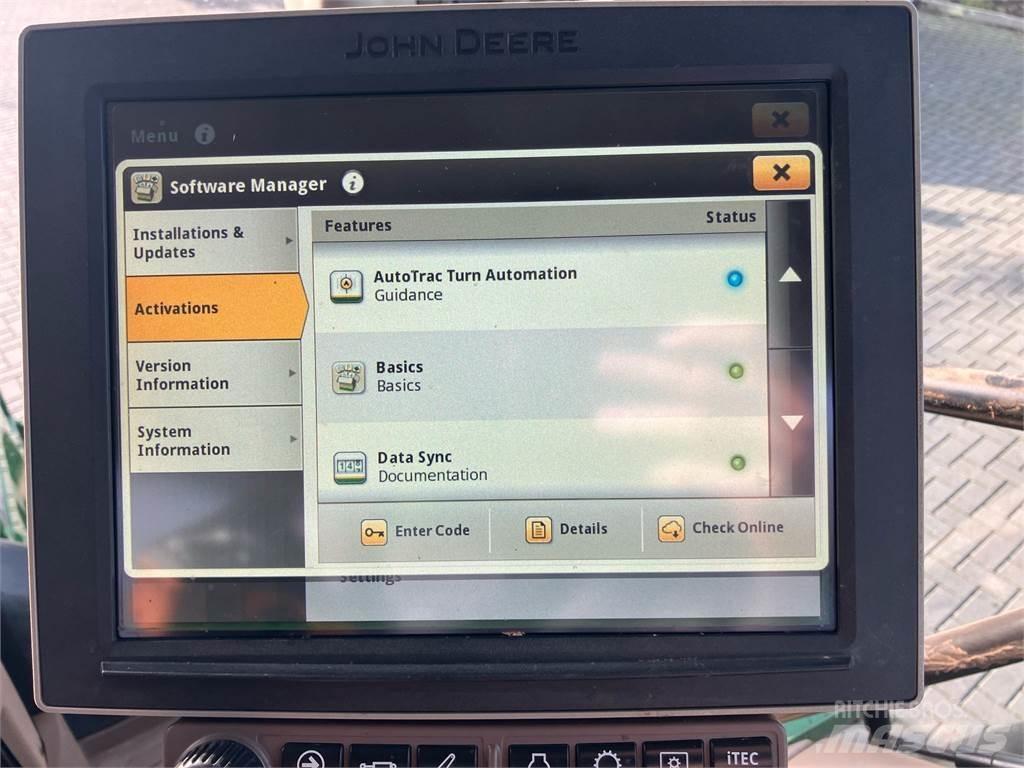John Deere 6250R Traktori