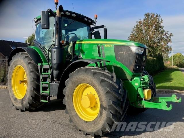 John Deere 6250R Traktori