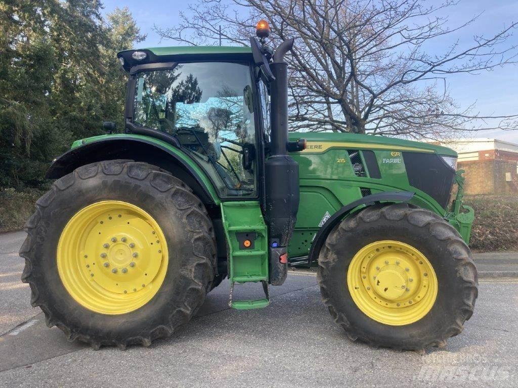 John Deere 6R 215 Traktori