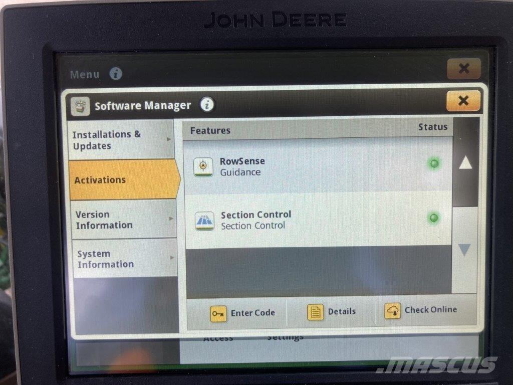 John Deere 6R 215 Traktori