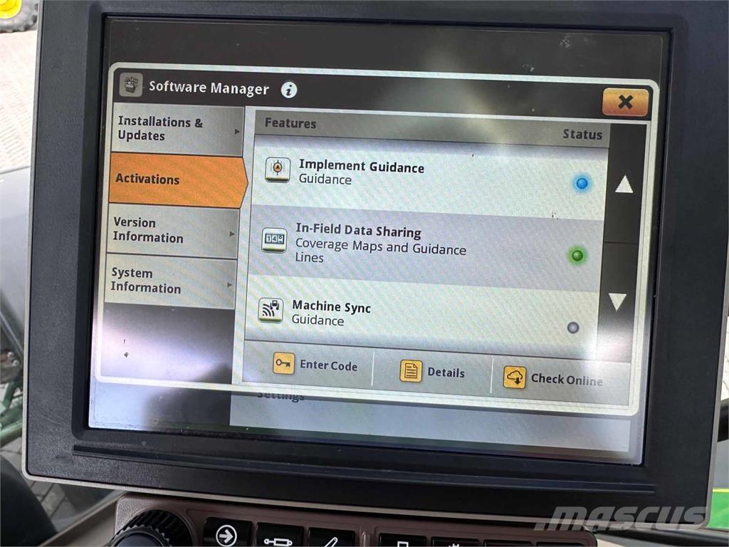 John Deere 6R 215 Traktori