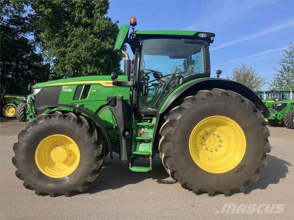 John Deere 6R 215 Traktori