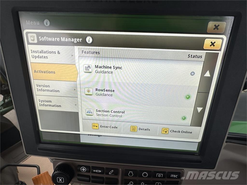John Deere 6R 215 Traktori