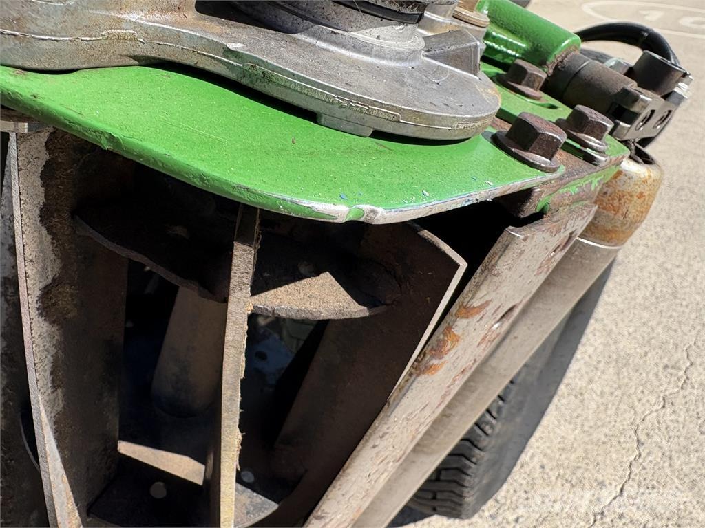 John Deere 7700A Motokultivator kosilice