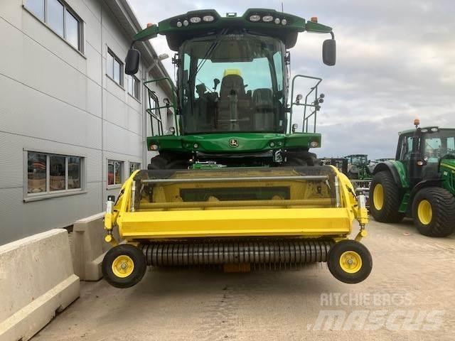 John Deere 8500i Mašine za stočnu hranu sa sopstvenim pogonom