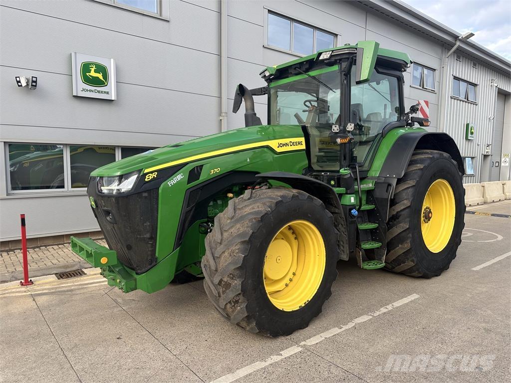John Deere 8R 370 Traktori