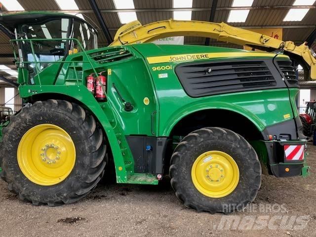John Deere 9600 Mašine za stočnu hranu sa sopstvenim pogonom