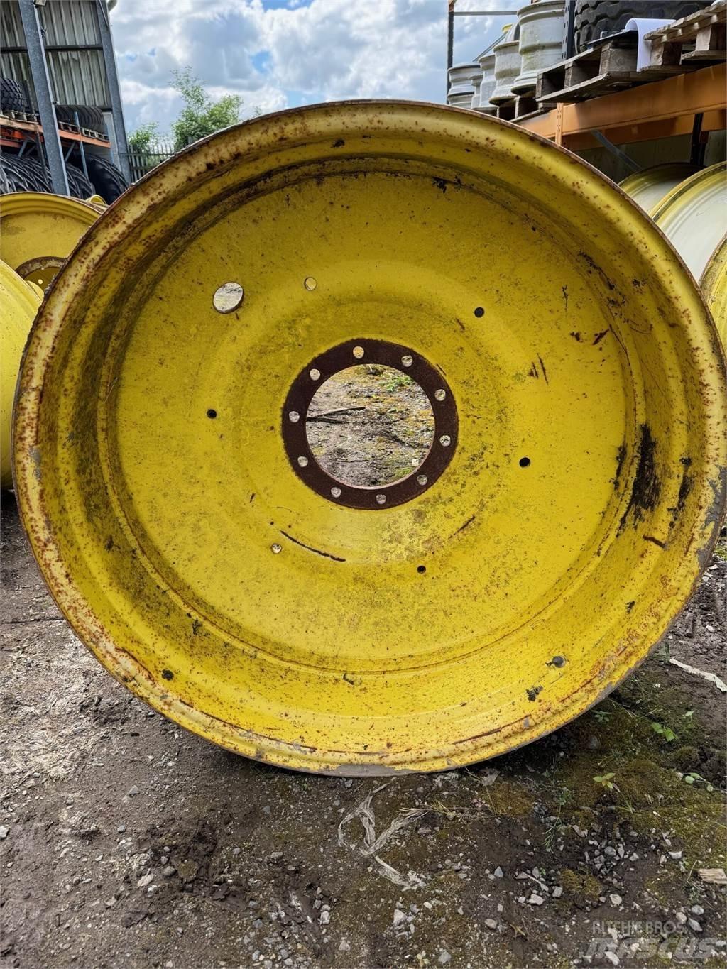 John Deere Example Gume, točkovi i felne