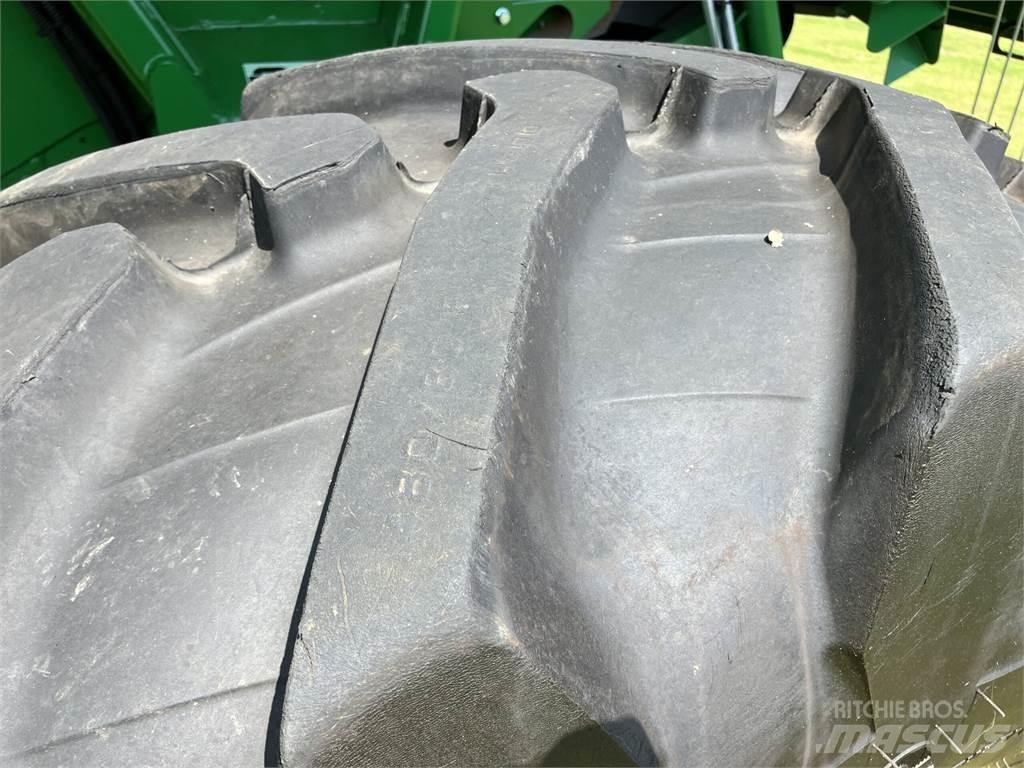 John Deere T550I Kombajni