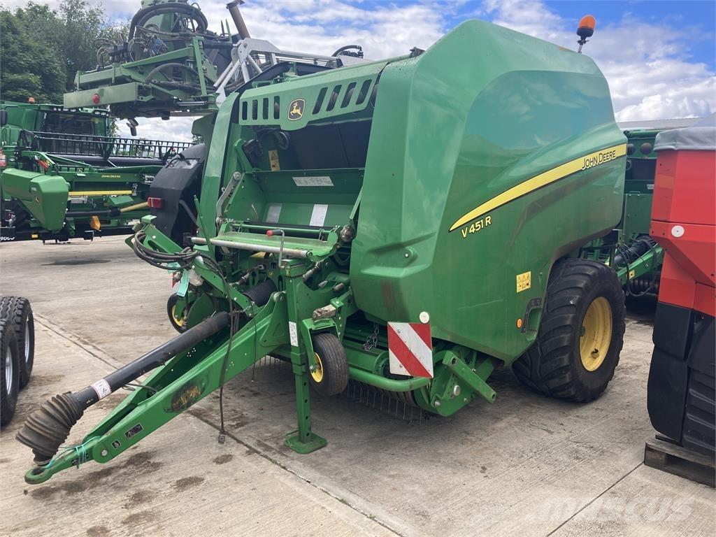 John Deere V451R Okretači i sakupljači sena