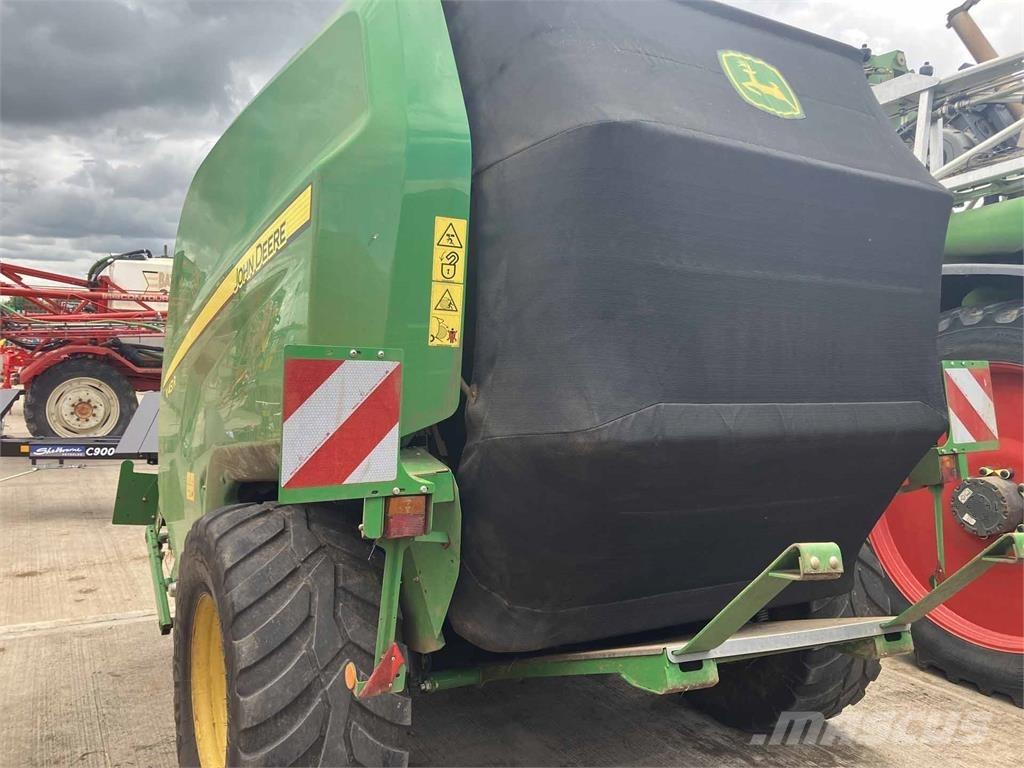 John Deere V451R Okretači i sakupljači sena